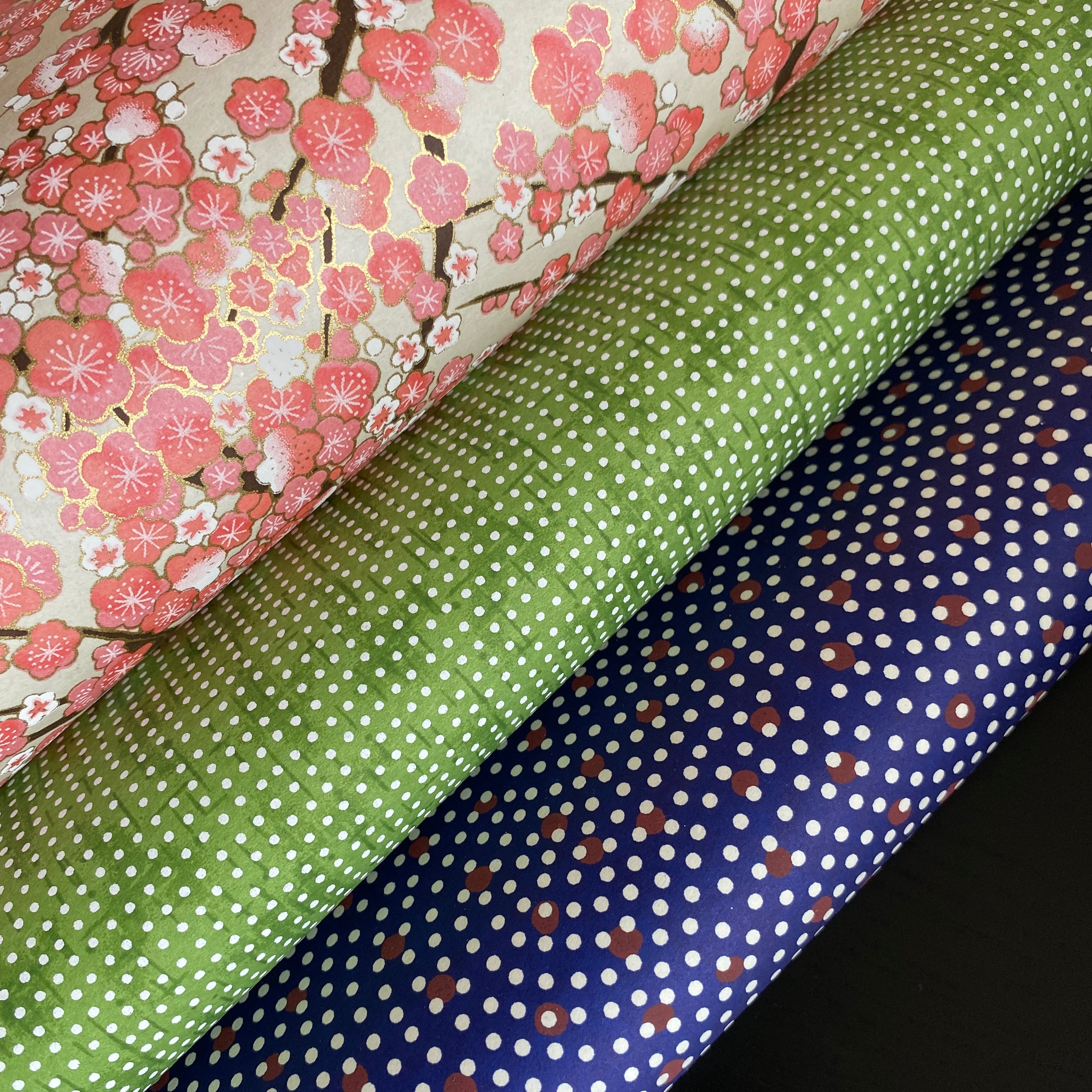 Coloured papers – Paper Creek